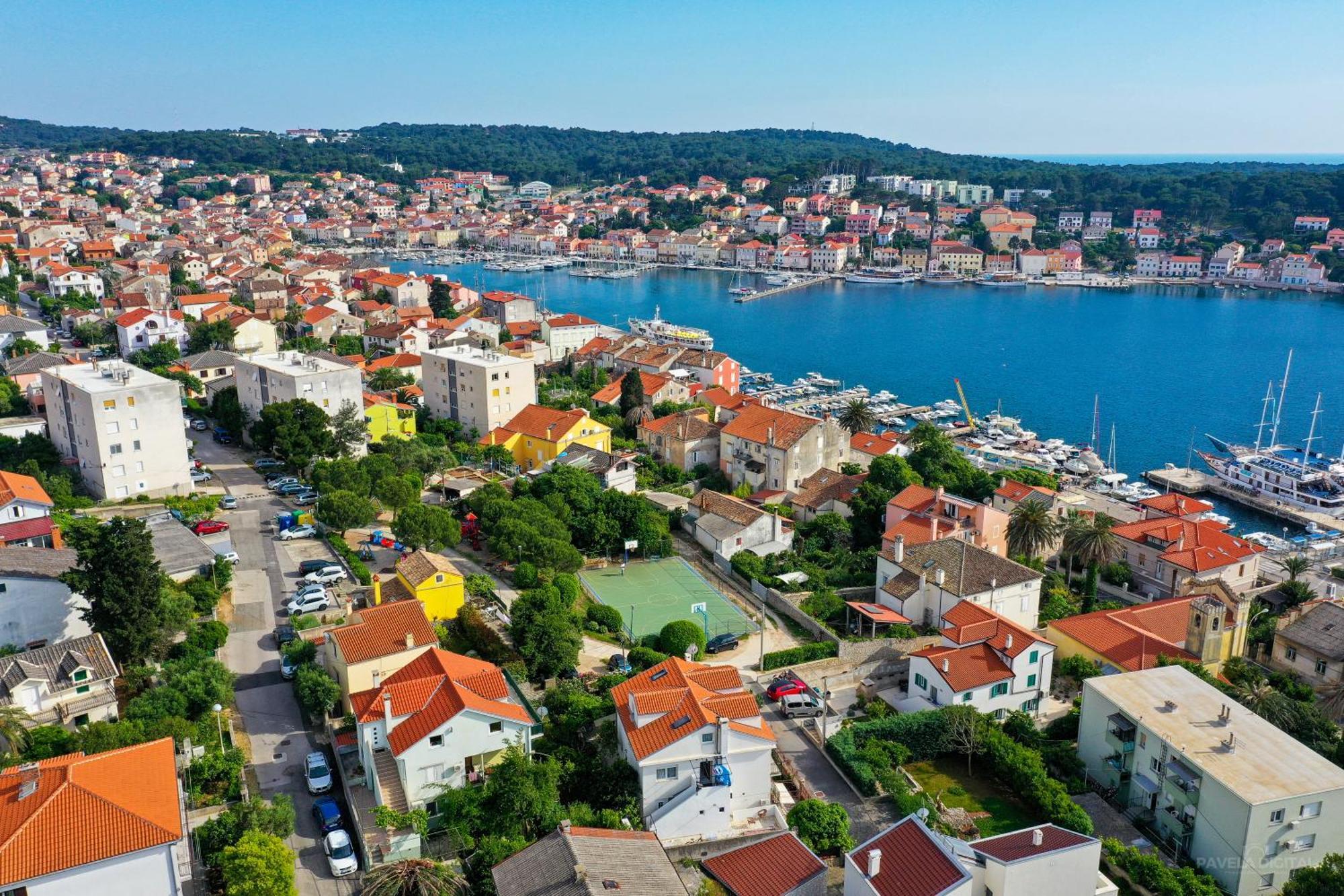 Apartman Leon & Rent A Quad Mali Lošinj Exterior foto