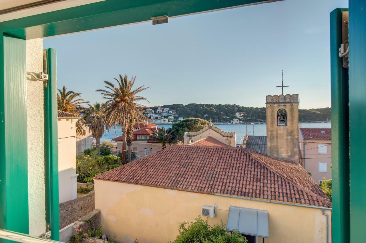 Apartman Leon & Rent A Quad Mali Lošinj Exterior foto